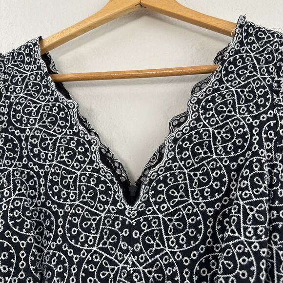 Express Formal Romper Overalls Black White Geometric Lined V Neck Women's Size S - Picture 6 of 16